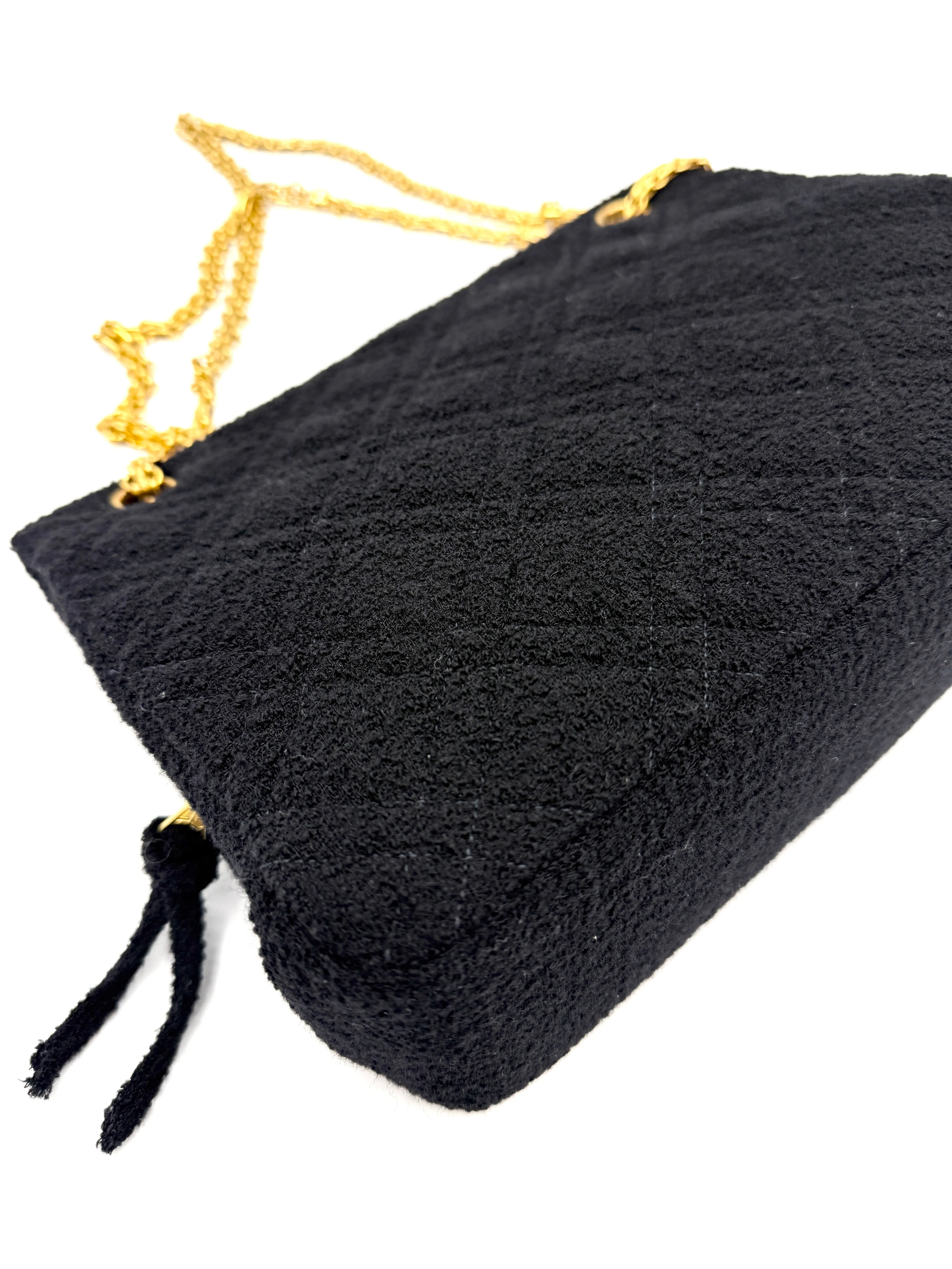 Black Tweed Quilted Reissue Shoulder bag w/Pouch