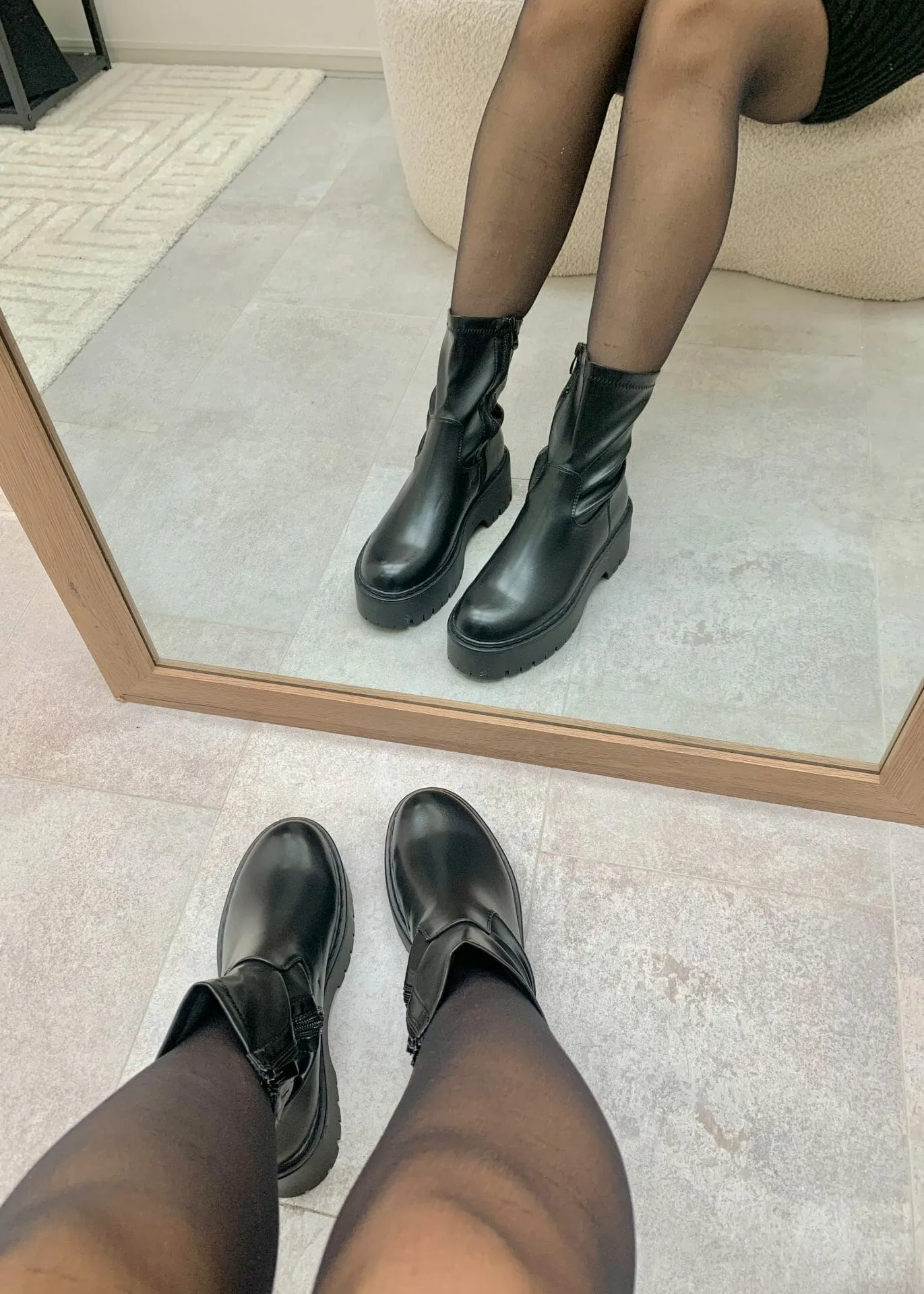 Elsa | Stylish Black Boots