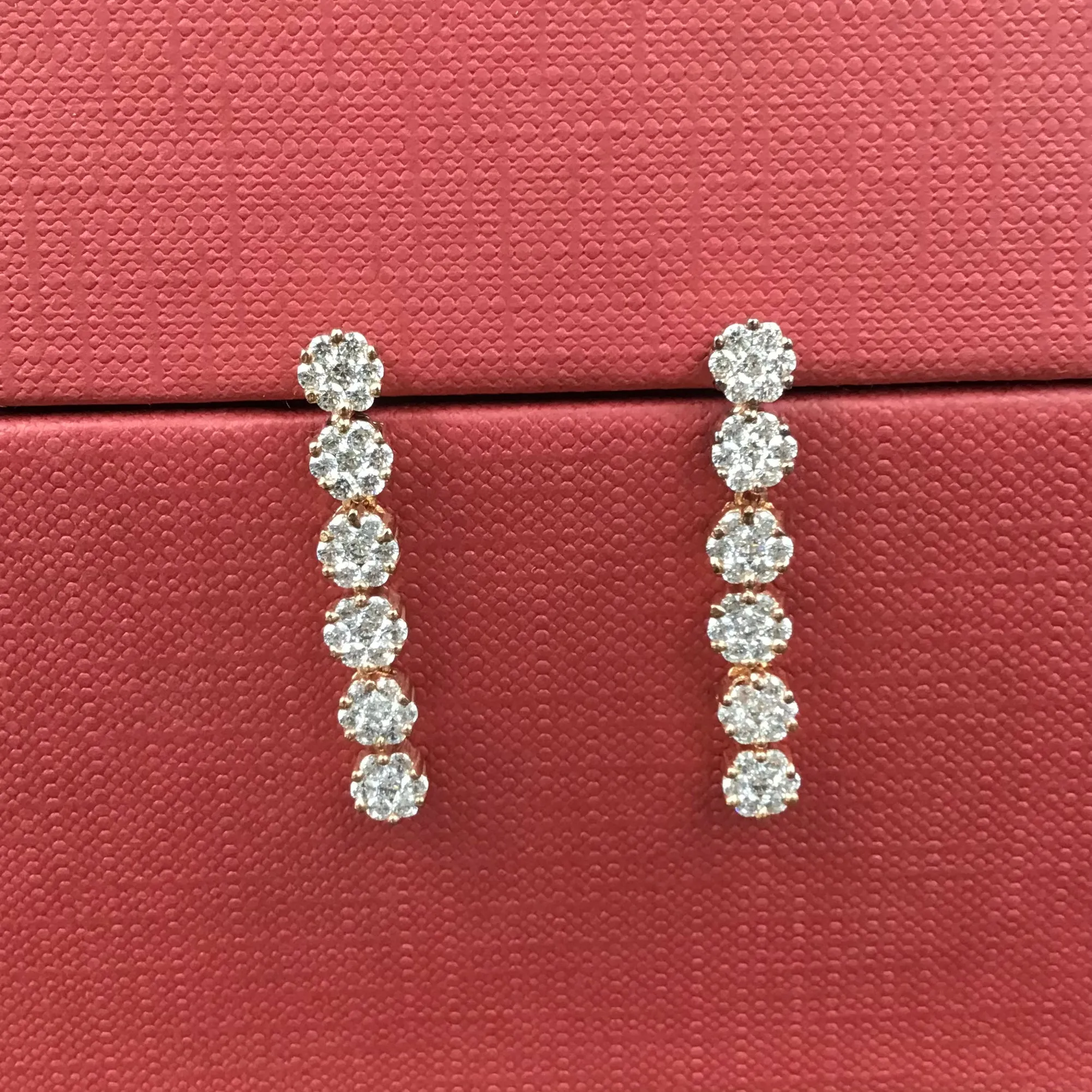 Light Weight Stylish Zircon/AD Earring 6499-1225