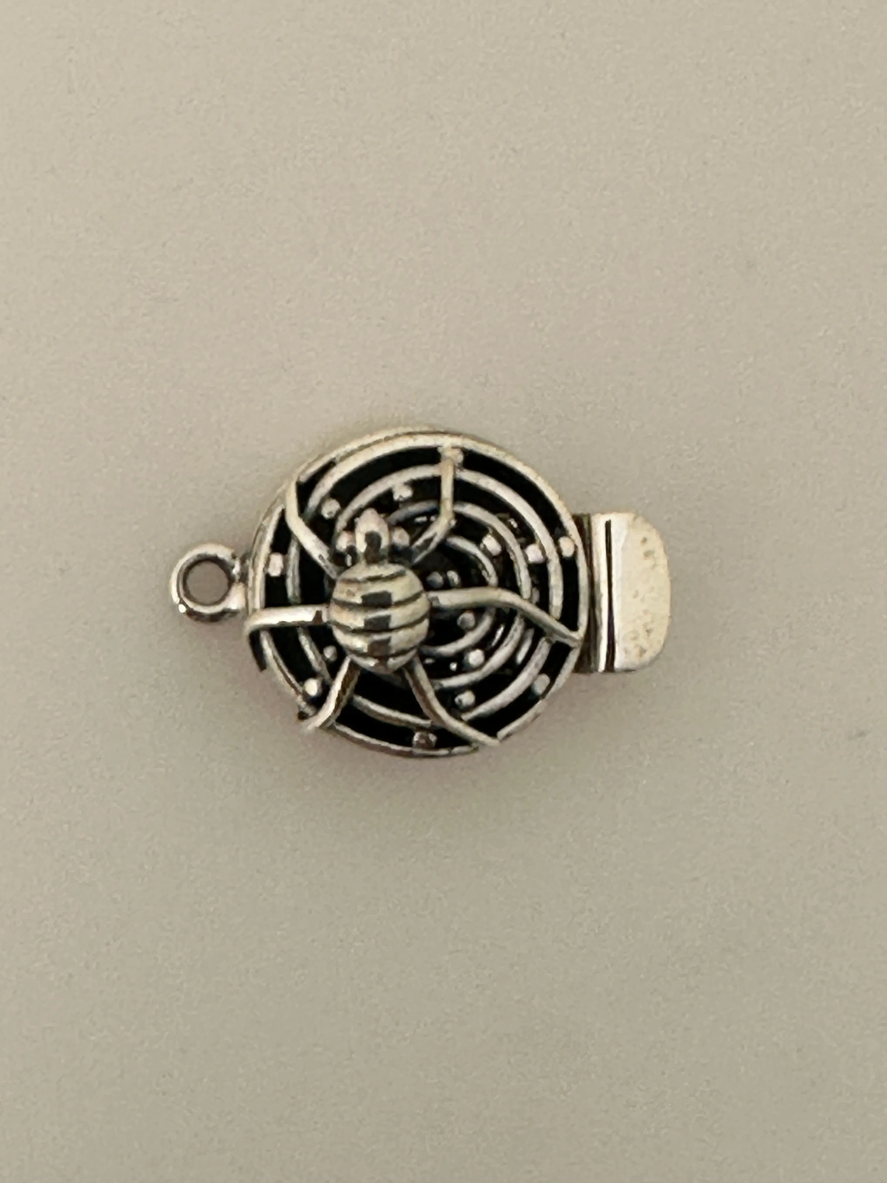 Sterling Silver Spider Clasp/Box Silver  One pcs Size :26mmX17mm C9SS